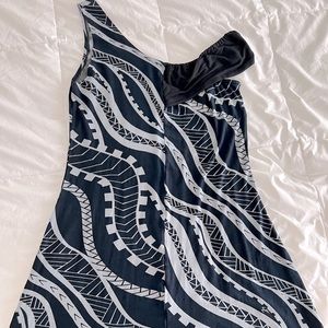 Missing Polynesia midi dress
